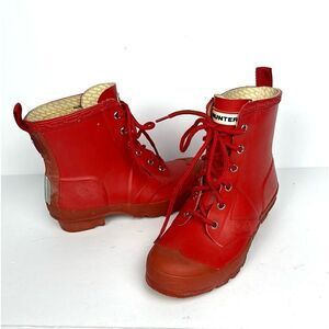 Hunter Kids Red Thurloe Rain Boots Lace
Up US 2M 3F